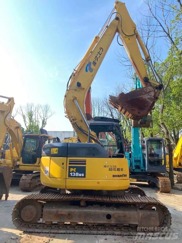 Komatsu PC 138 US-8 حفارات زحافة