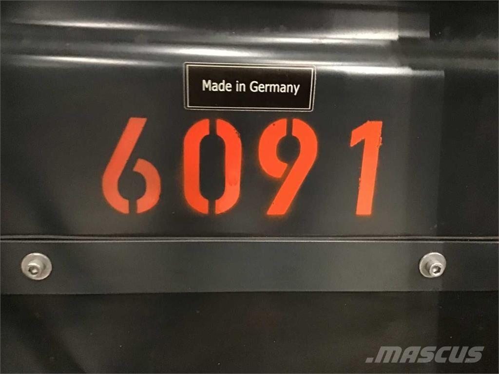 Linde E12 شاحنات ذات رافعات شوكية تعمل بالكهرباء