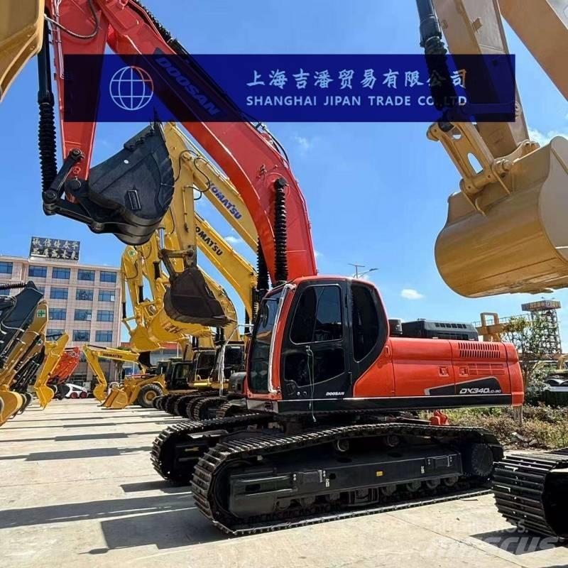 Doosan DX 340 حفارات زحافة