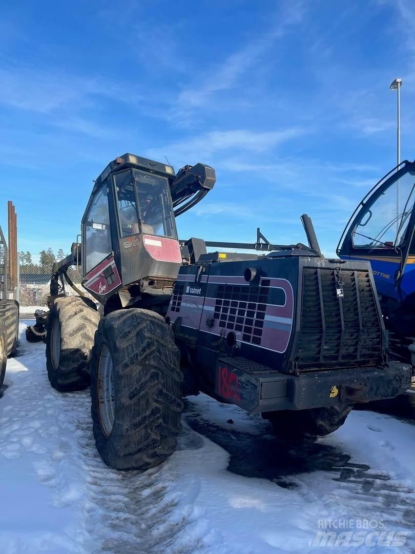 Valmet 911 حصادات
