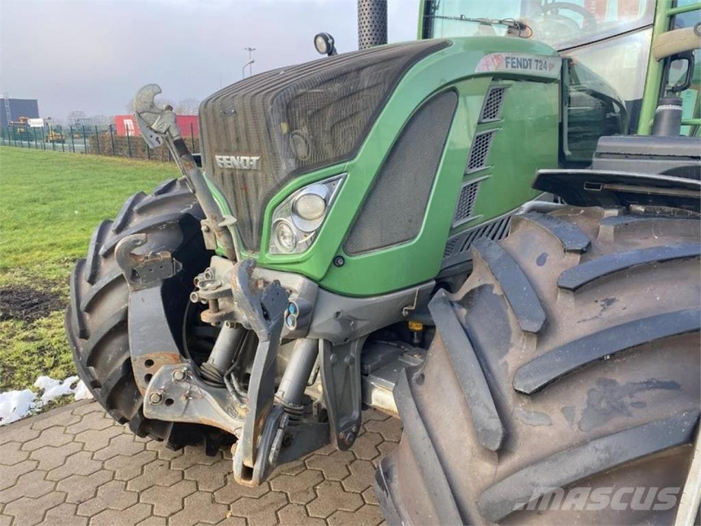 Fendt 724 PROFI الجرارات