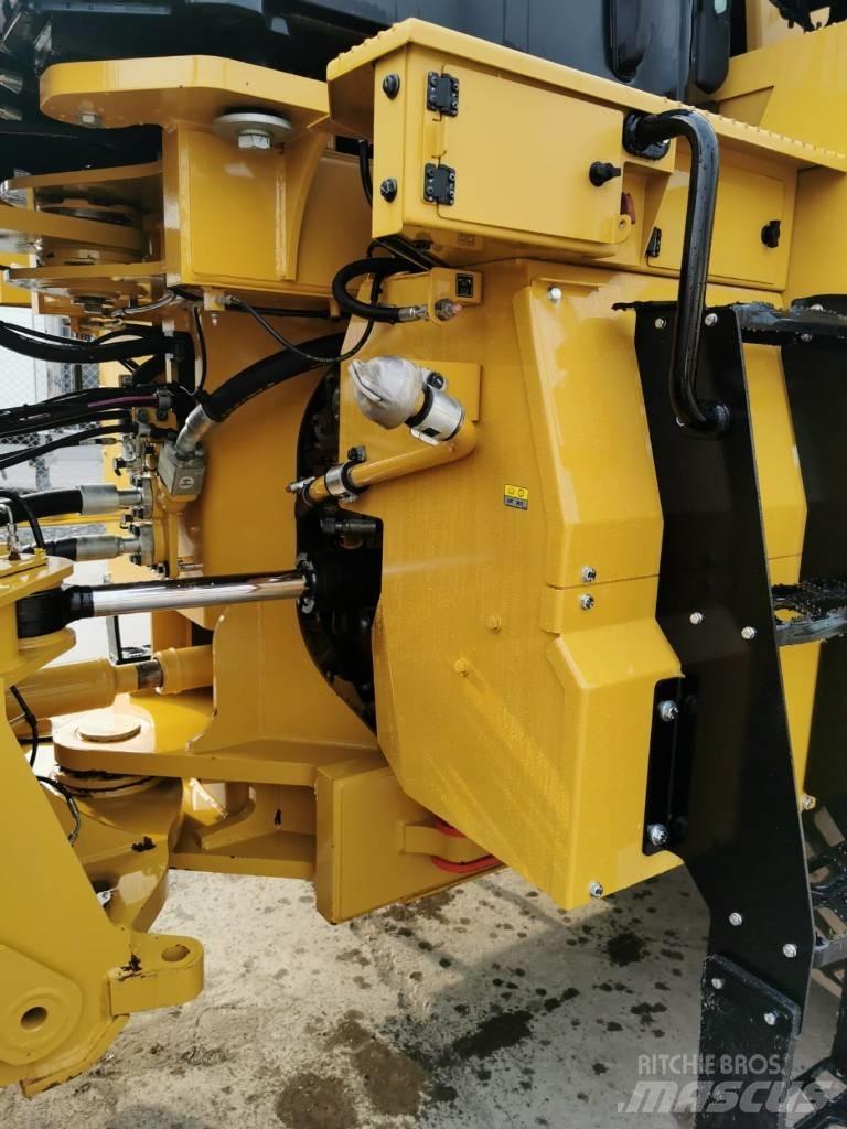CAT 980M لوادر بعجل