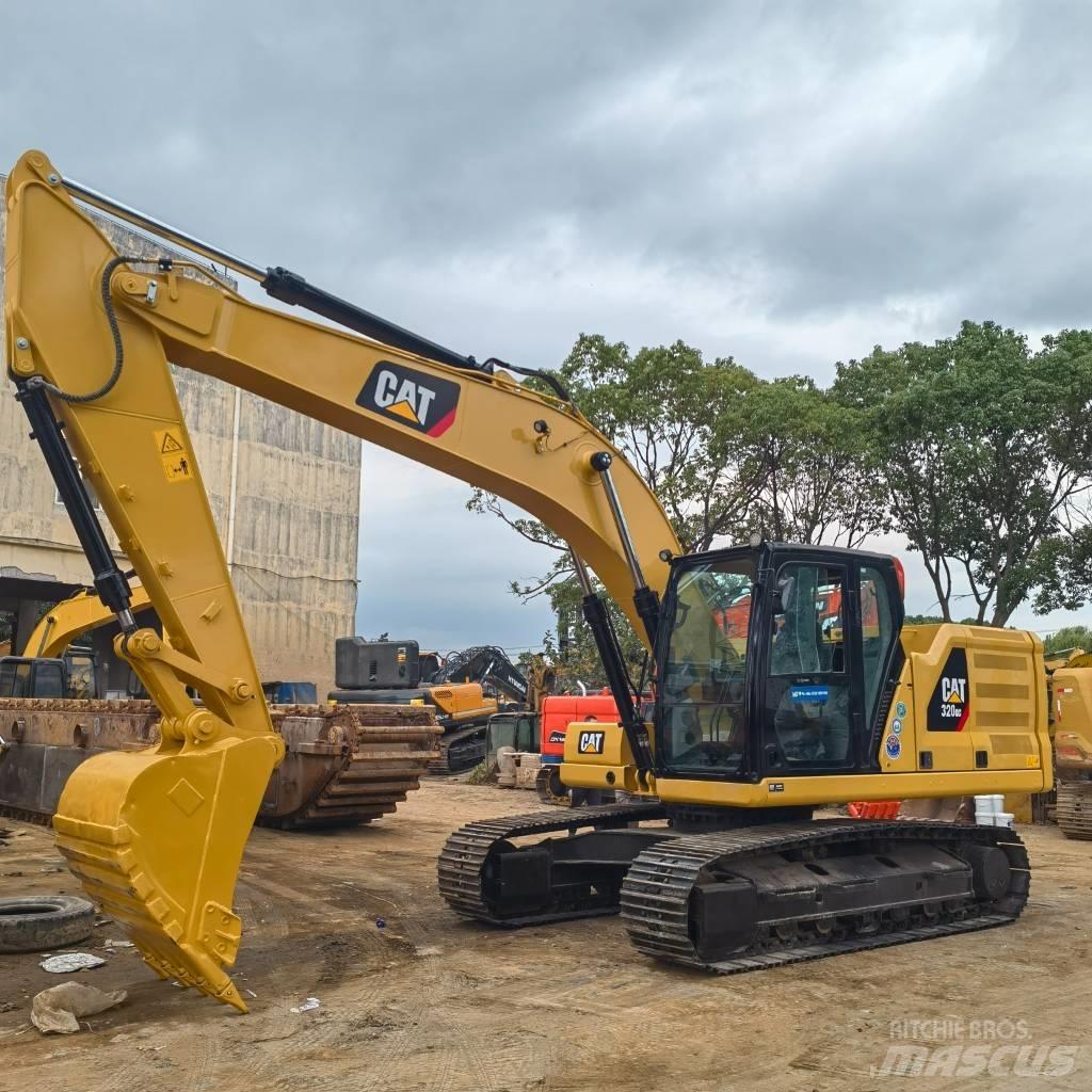 CAT 320 GC حفارات زحافة