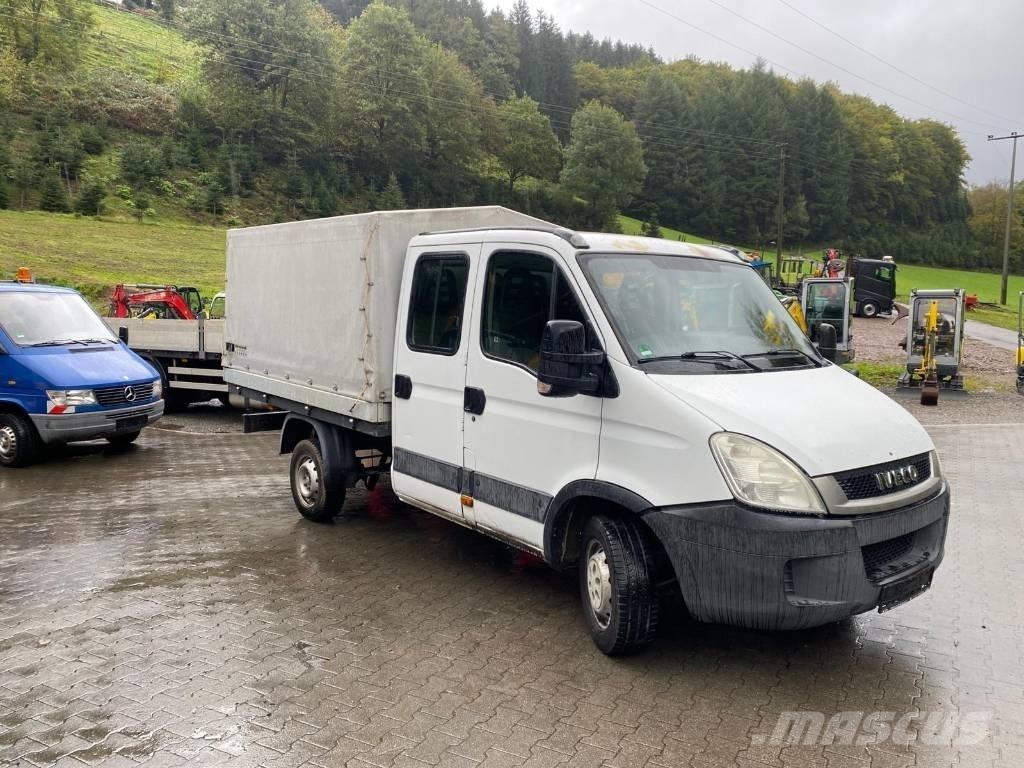 Iveco Daily 2.3 شاحنات خفيفة/مفصلية الجوانب