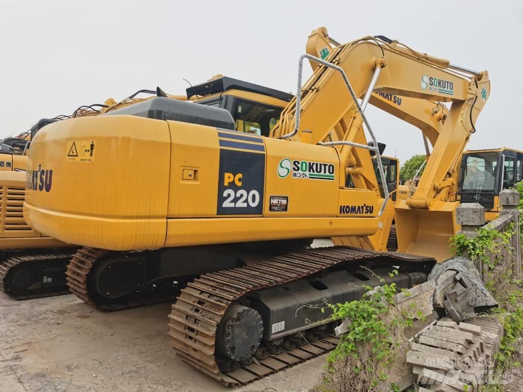 Komatsu PC 220-7 حفارات زحافة