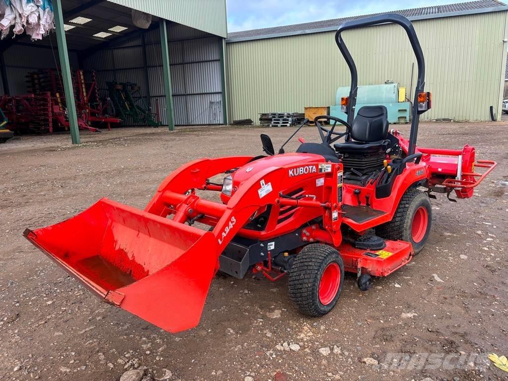 Kubota B 2350 الجرارات