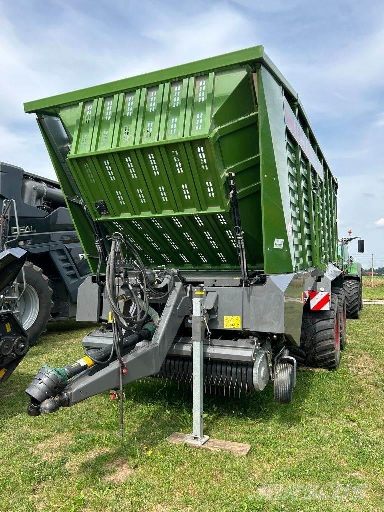 Fendt tigo 75 VR عربات الأعلاف