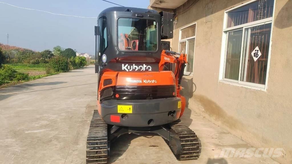 Kubota U 35 حفارات صغيرة أقل من 7 طن (حفارات صغيرة)