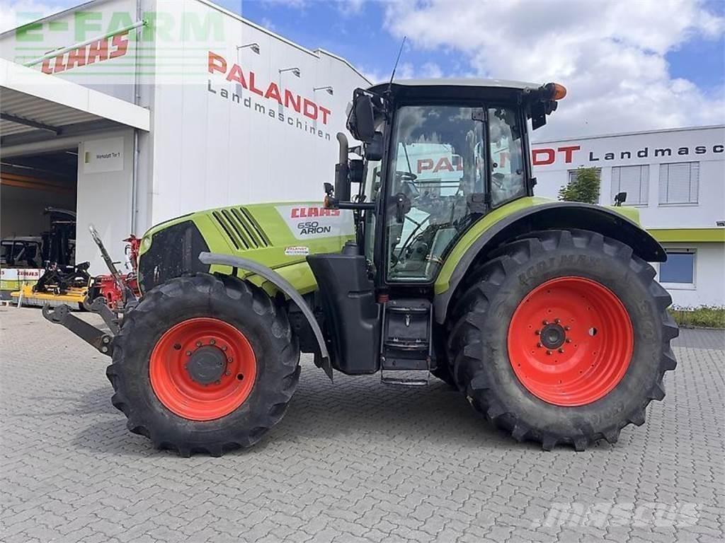 CLAAS arion 650 الجرارات