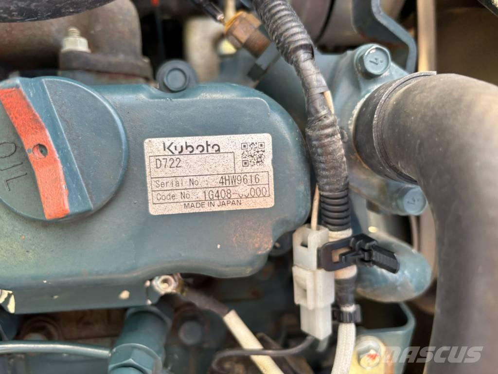 Kubota U10-3 حفارات صغيرة أقل من 7 طن (حفارات صغيرة)