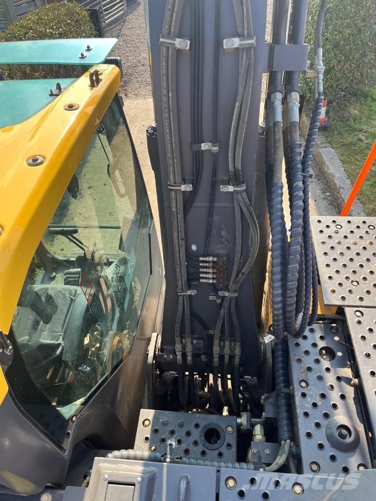 Volvo ECR 145 حفارات زحافة