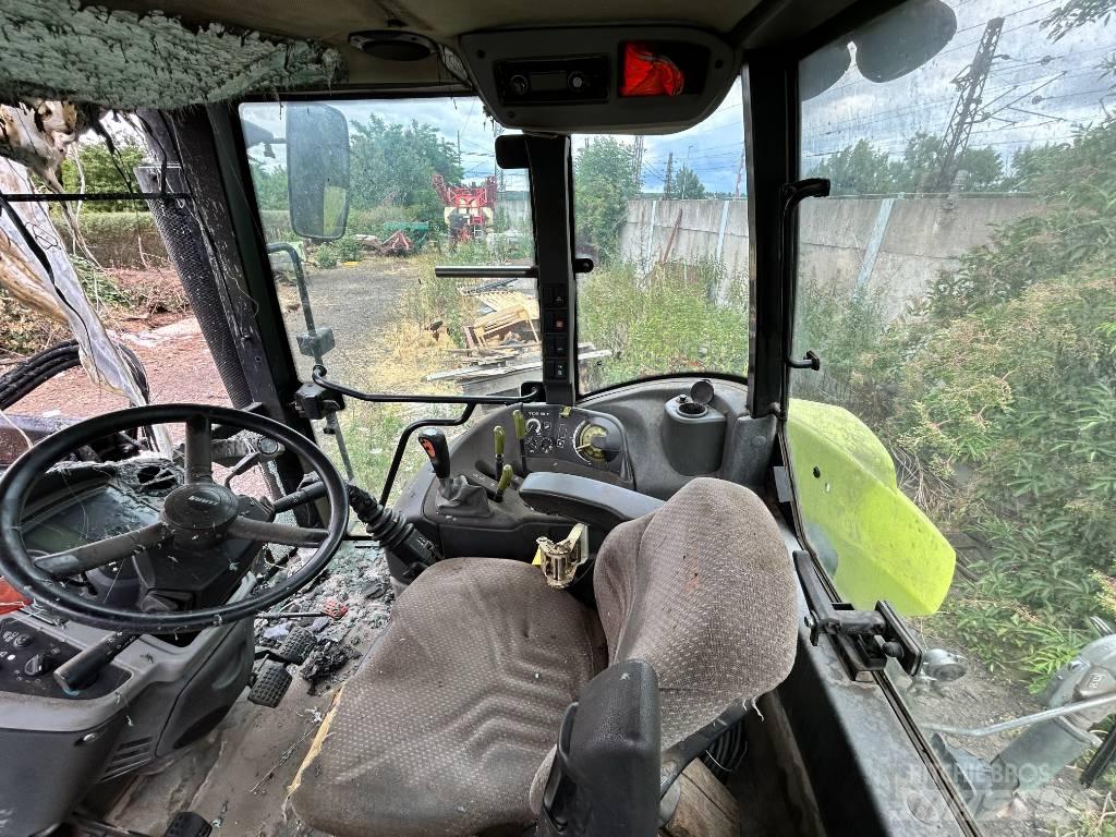 CLAAS Arion 420 الجرارات