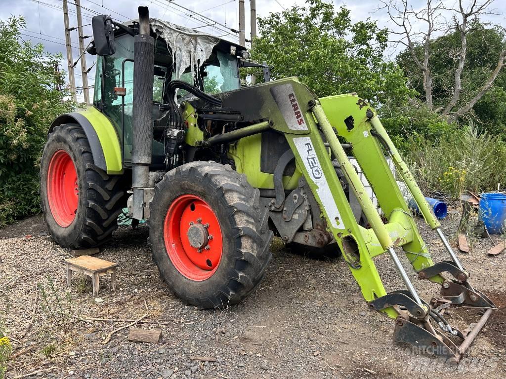 CLAAS Arion 420 الجرارات