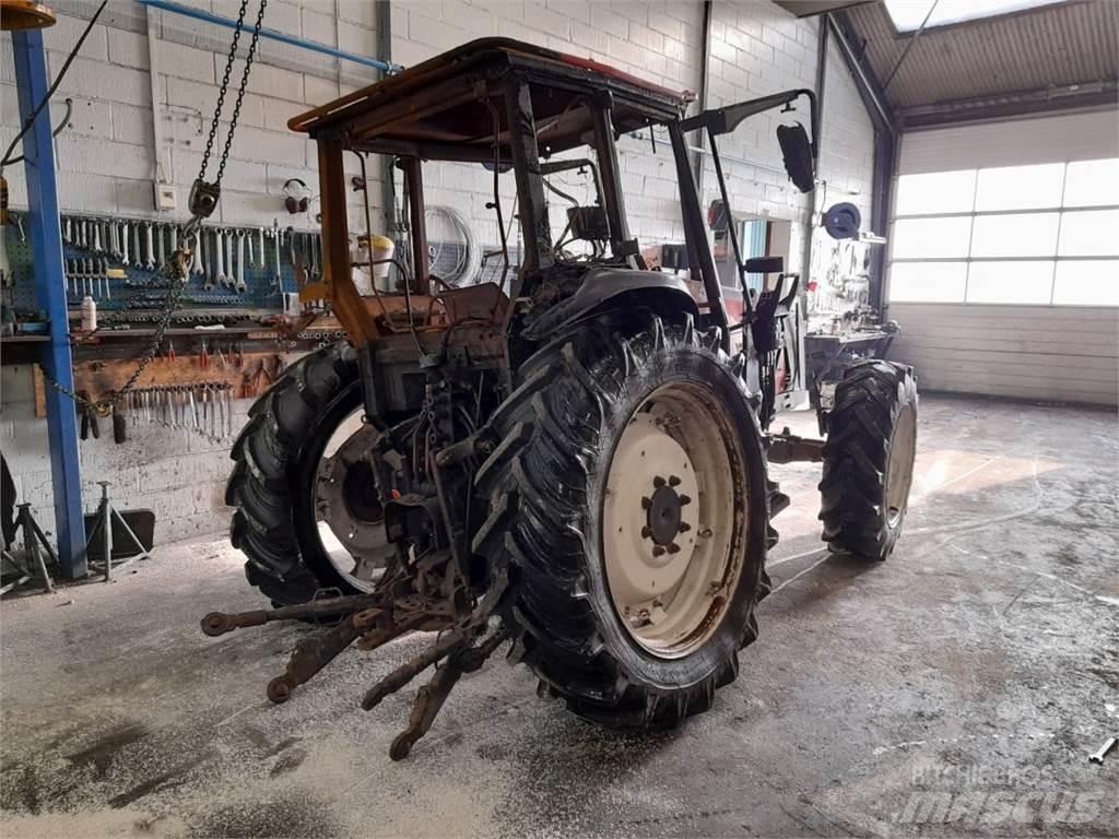 Valmet 900 الجرارات