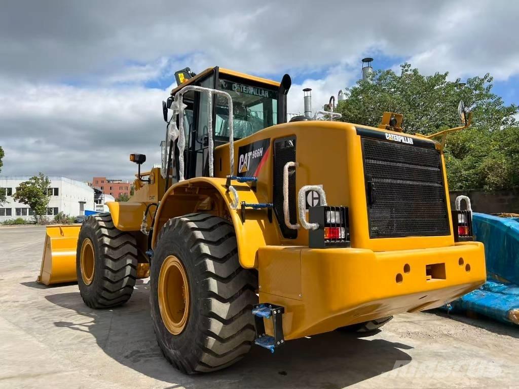 CAT 966H لوادر بعجل