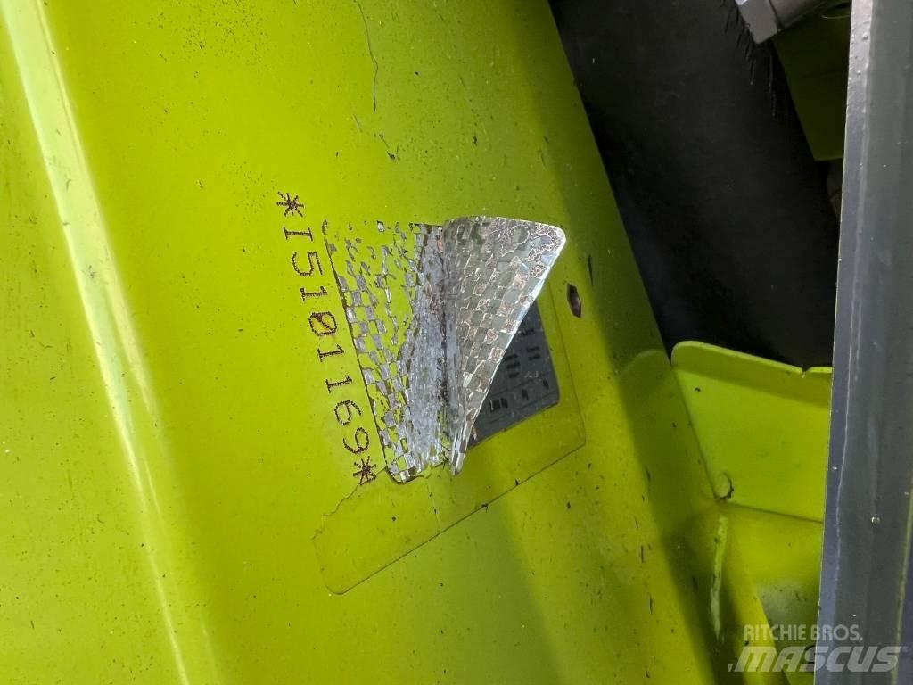 CLAAS Orbis 600 SD ملحقات ماكينات القش والعلف