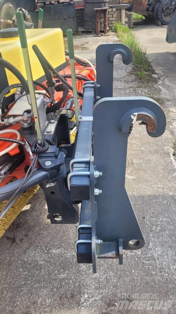 Adler K 750 أخرى