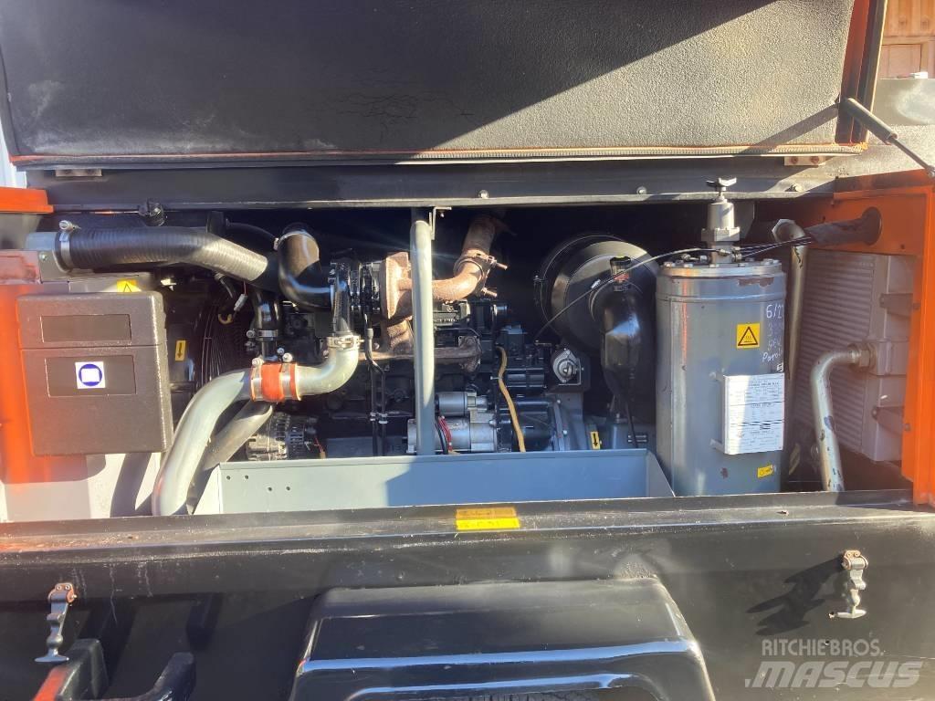 Atlas Copco XAS 186 مكابس