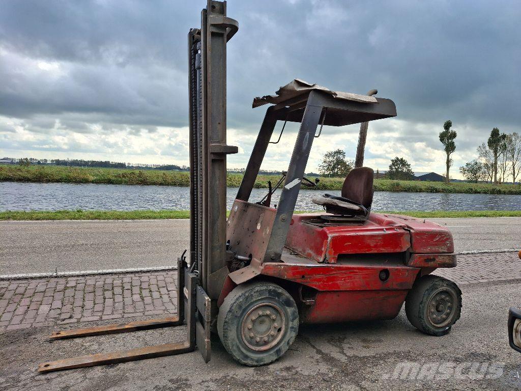 Linde H 40 D شاحنات الديزل