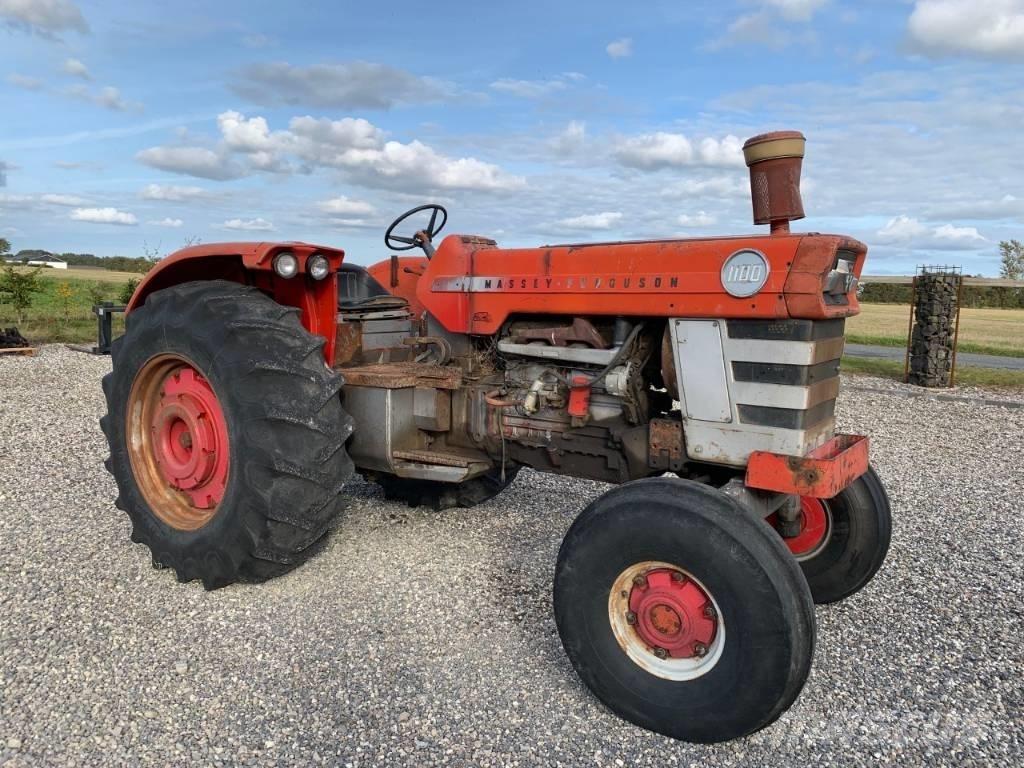 Massey Ferguson 1100 الجرارات