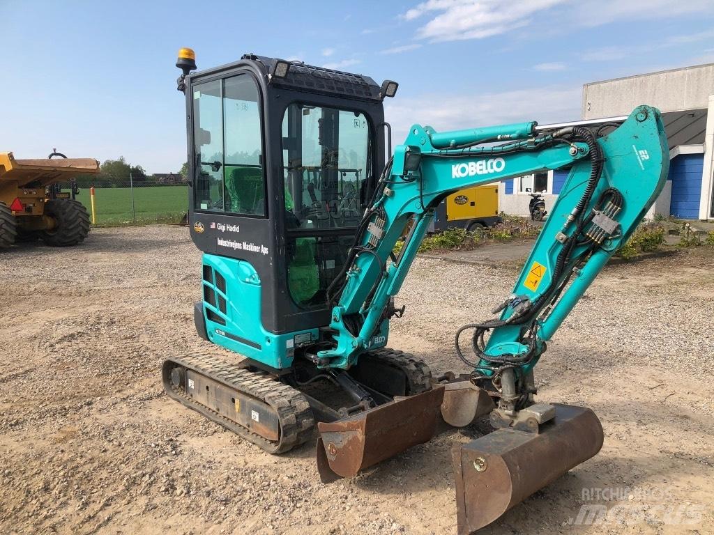 Kobelco SK 17 SR-5 حفارات صغيرة أقل من 7 طن (حفارات صغيرة)