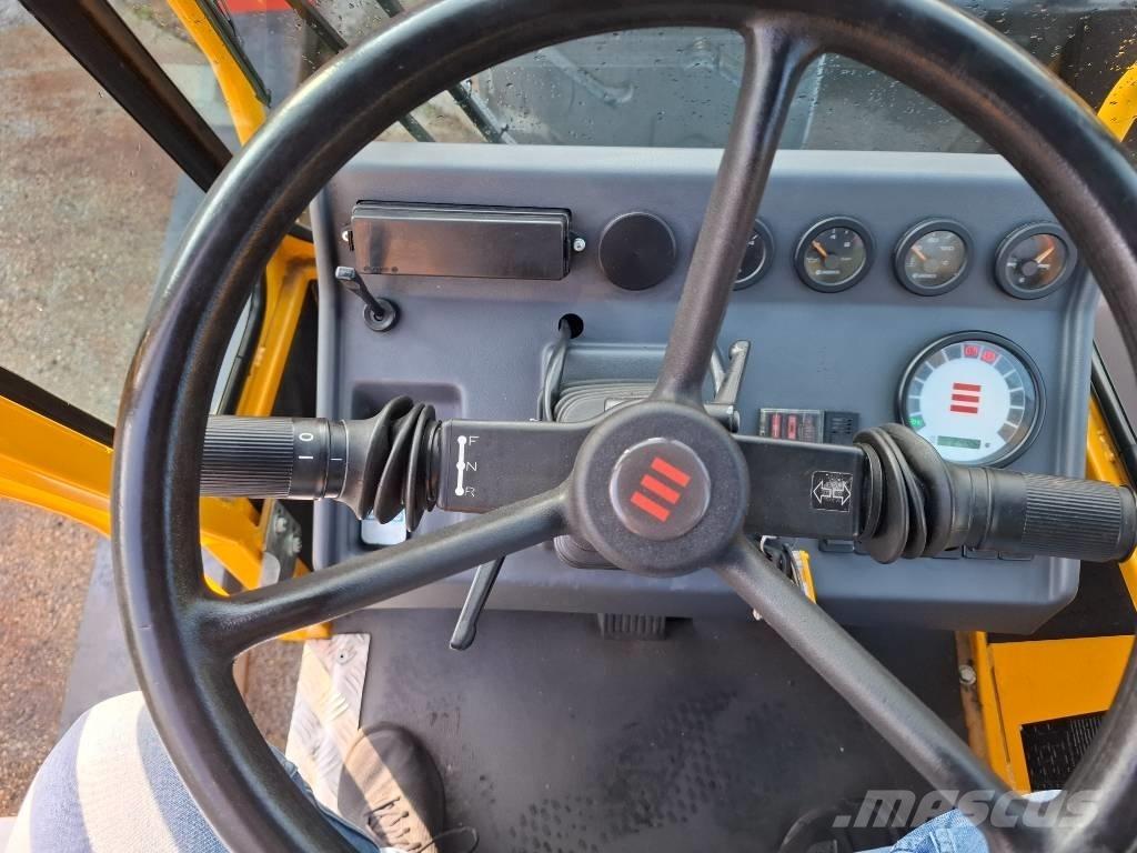 Baumann GS120 لوادر جانبية
