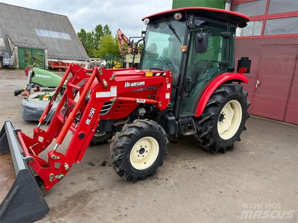 Branson 6225 C الجرارات