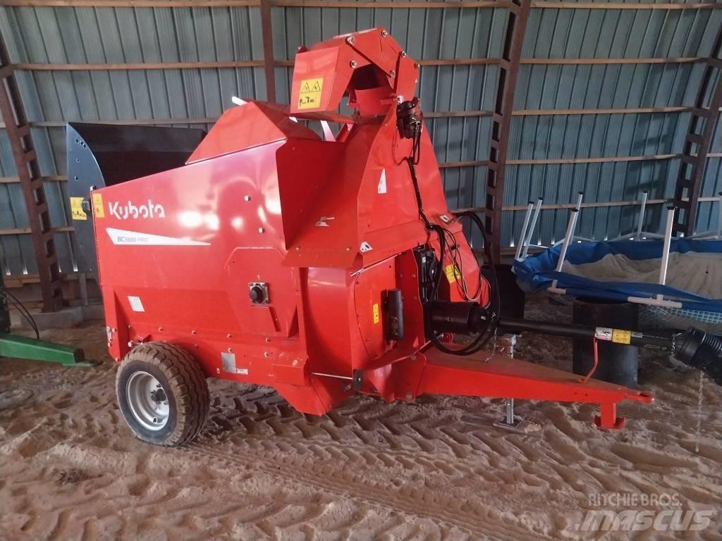 Kubota BC 1300 PRO آلات تمزيق الحزم وتقطيعها ونشرها