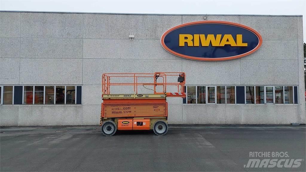 JLG 4069LE رافعات مقصية الشكل