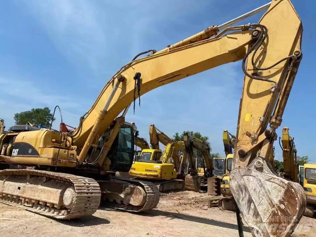 CAT 336 حفارات زحافة