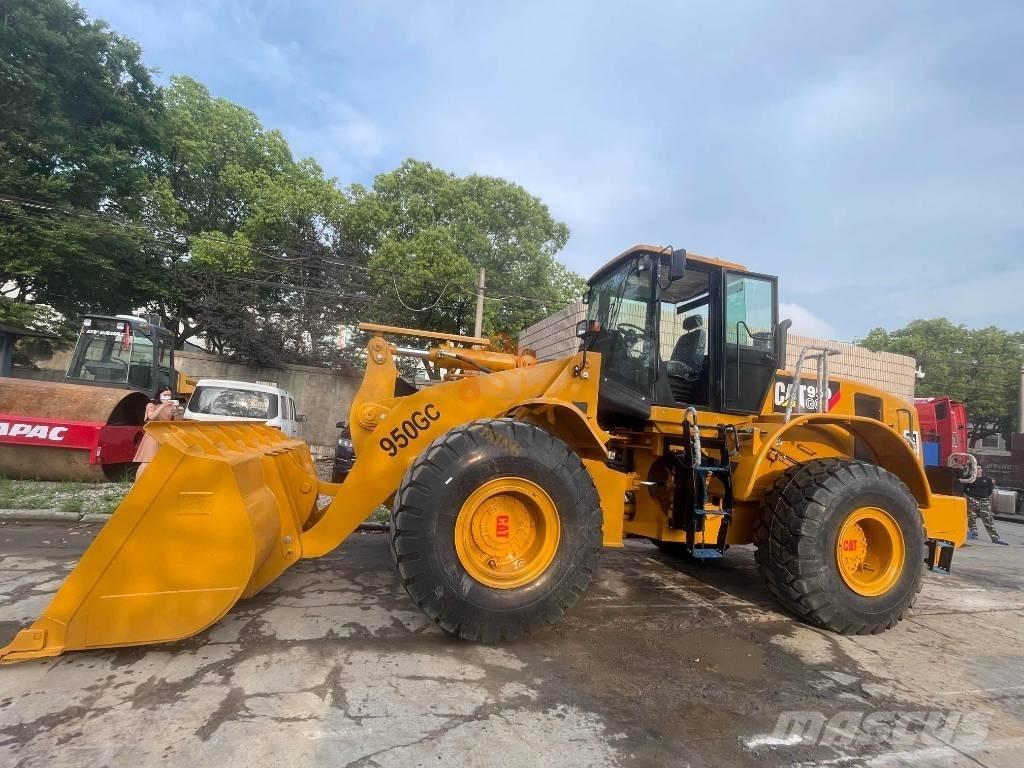 CAT 950 GC لوادر بعجل