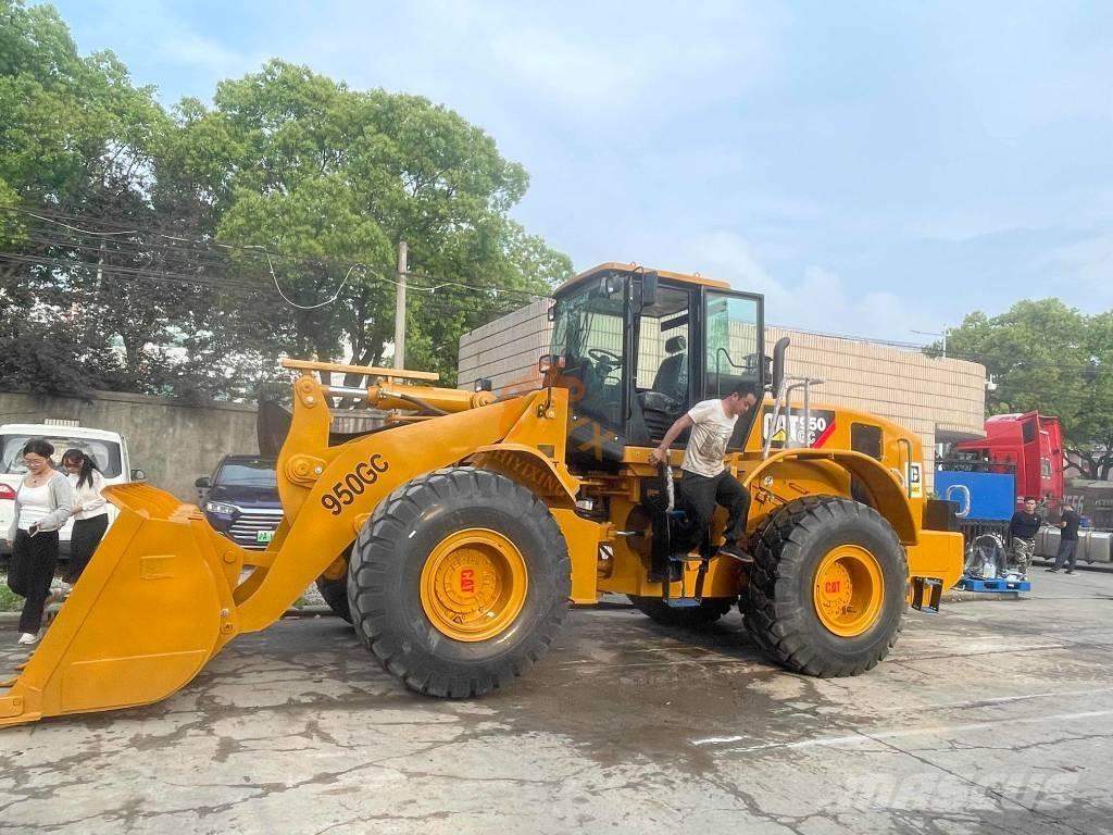 CAT 950 GC لوادر بعجل
