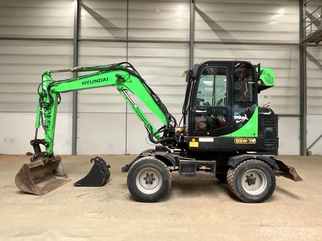 Hyundai 55 W-7 A حفارات بعجل