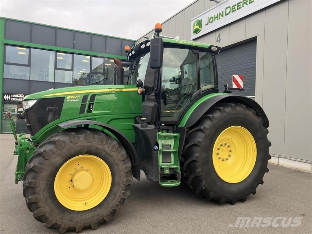 John Deere 6250R الجرارات