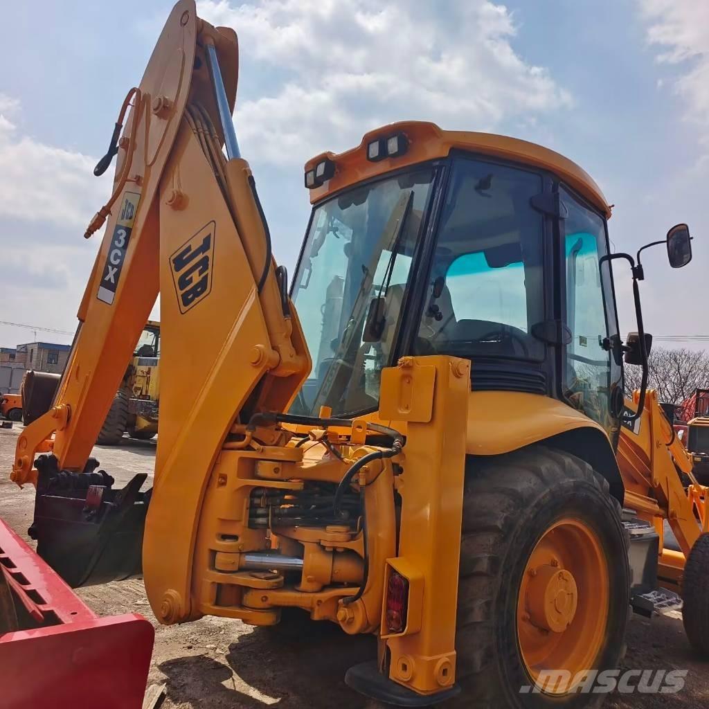 JCB 3 CX لوادر ذات جرافات عكسية