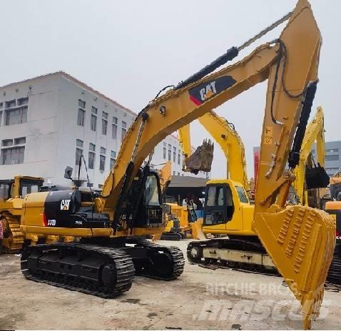 CAT 330 D حفارات زحافة