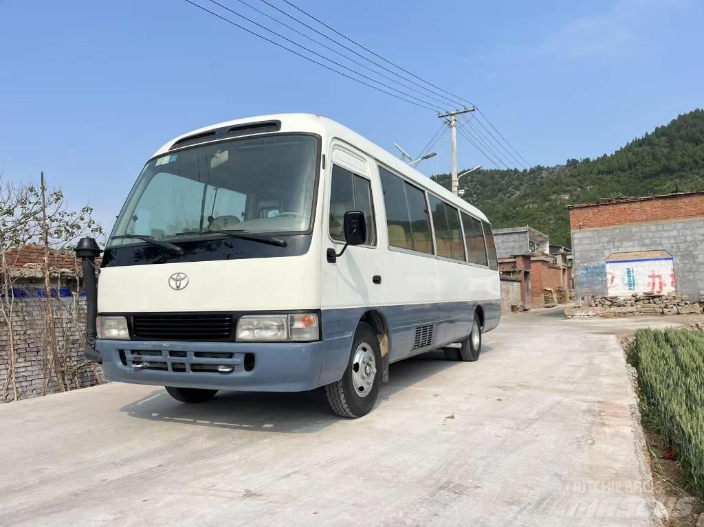 Toyota Coaster حافلة داخل المدينة