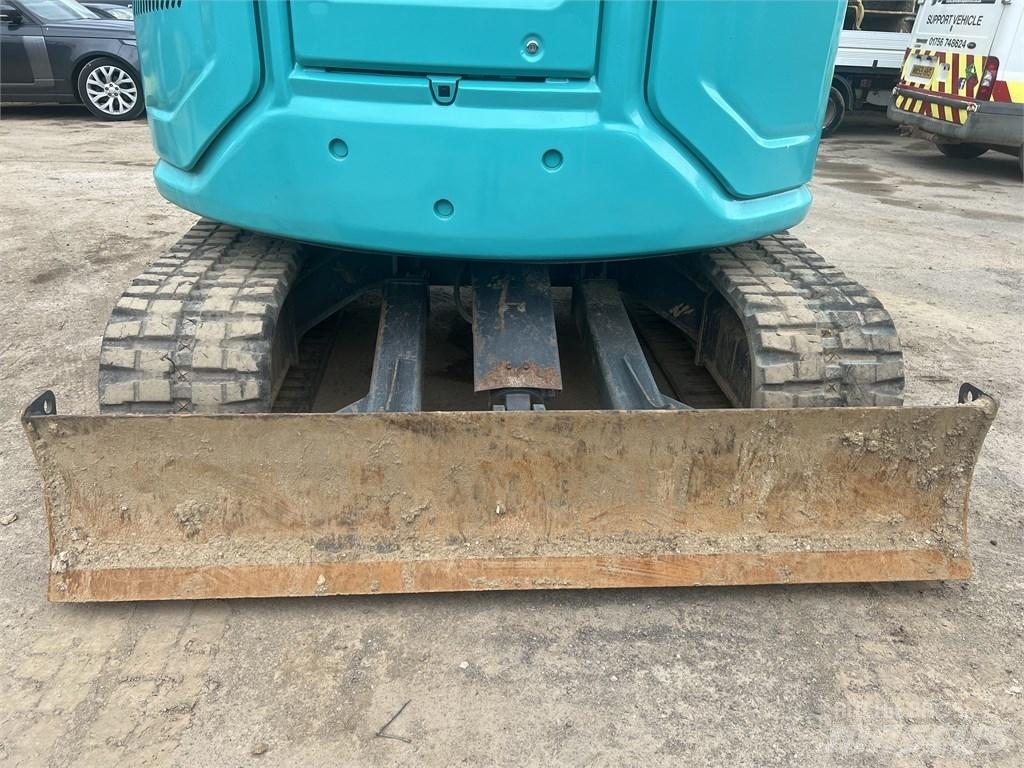 Kobelco SK 75 SR حفارات وسط 7 طن - 12 طن