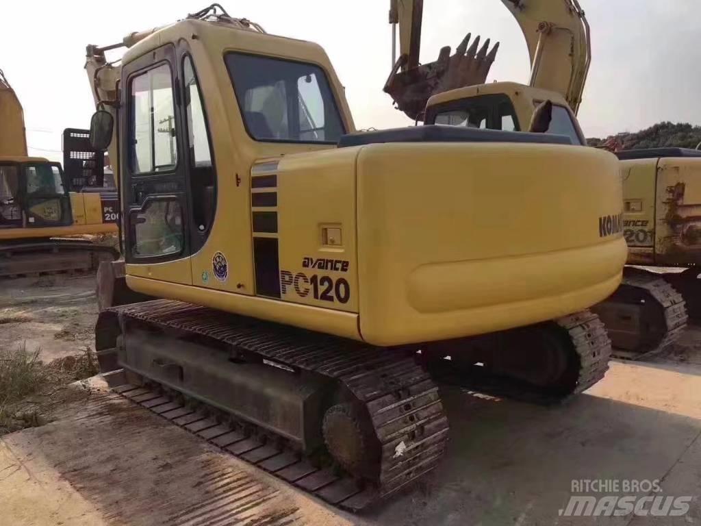 Komatsu pc120 حفارات زحافة