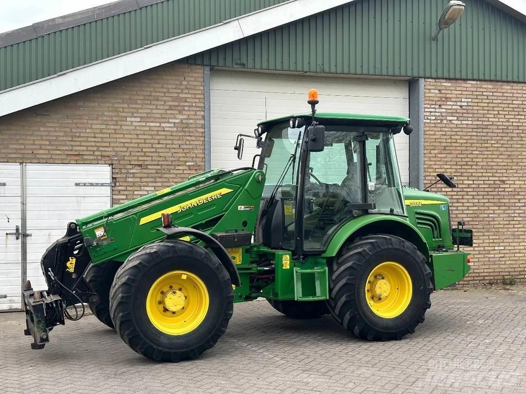 John Deere 3800 رافعة تلسكوبية