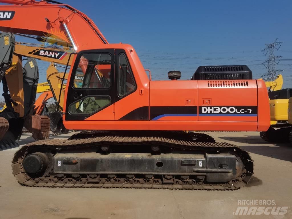 Doosan DH 300 LC-7 حفارات زحافة
