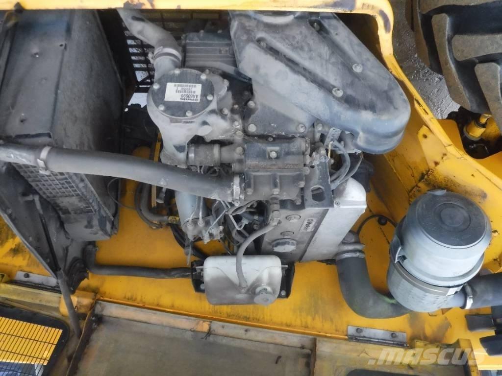 JCB 530-70 مناولات متداخلة