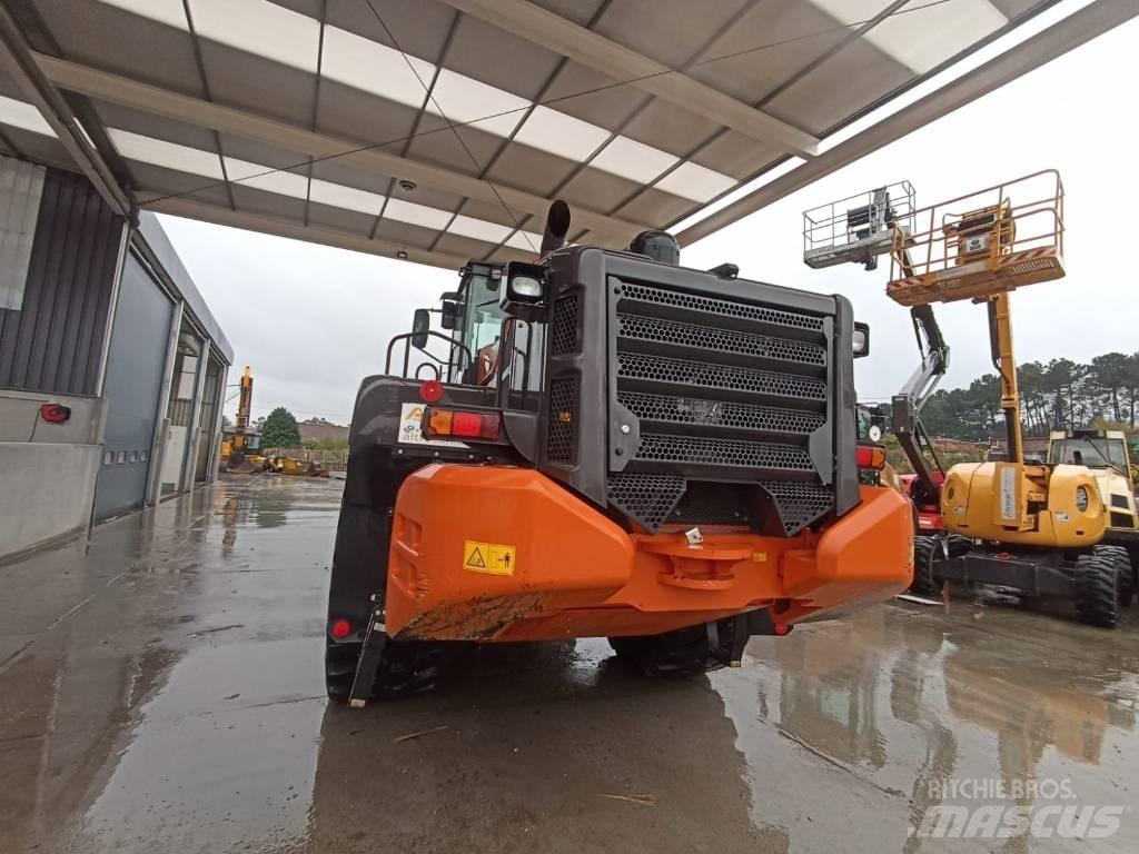 Hitachi ZW 310-6 لوادر بعجل