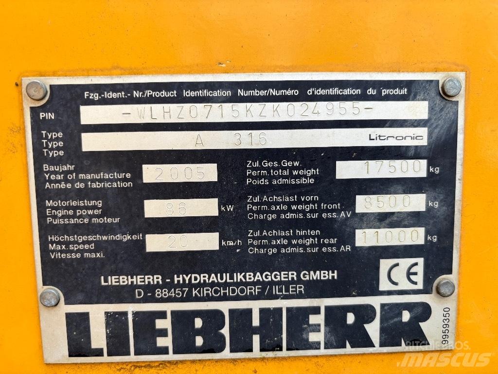 Liebherr A316 حفارات بعجل