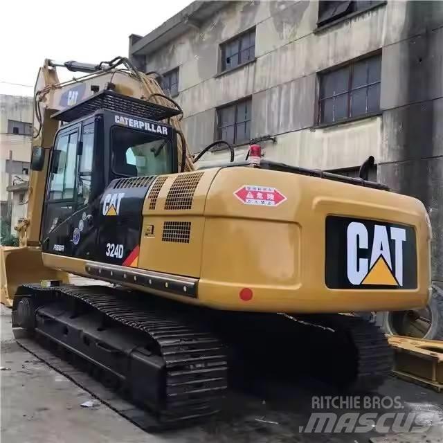 CAT 324 D حفارات زحافة