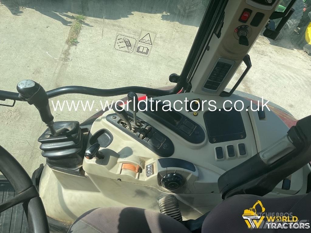 Massey Ferguson 5611 الجرارات