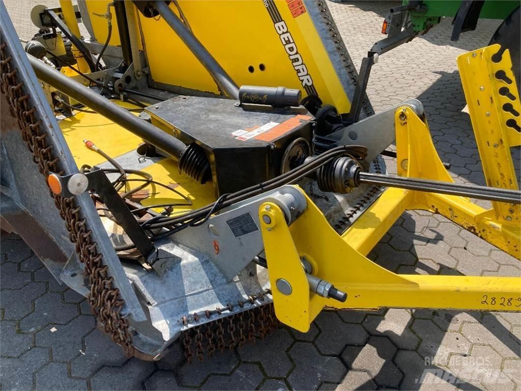 Bednar MZ 6000 ماكينات أخرى لتجهيز الأراضي