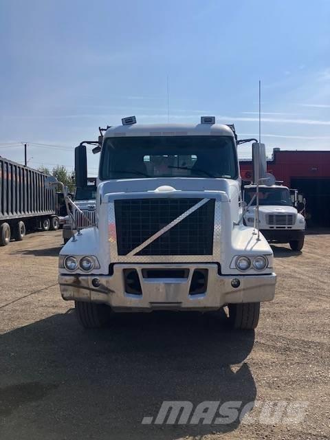 Volvo VHD شاحنات قابلة للفك