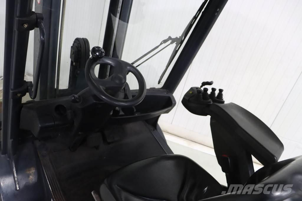 Linde H30D شاحنات الديزل