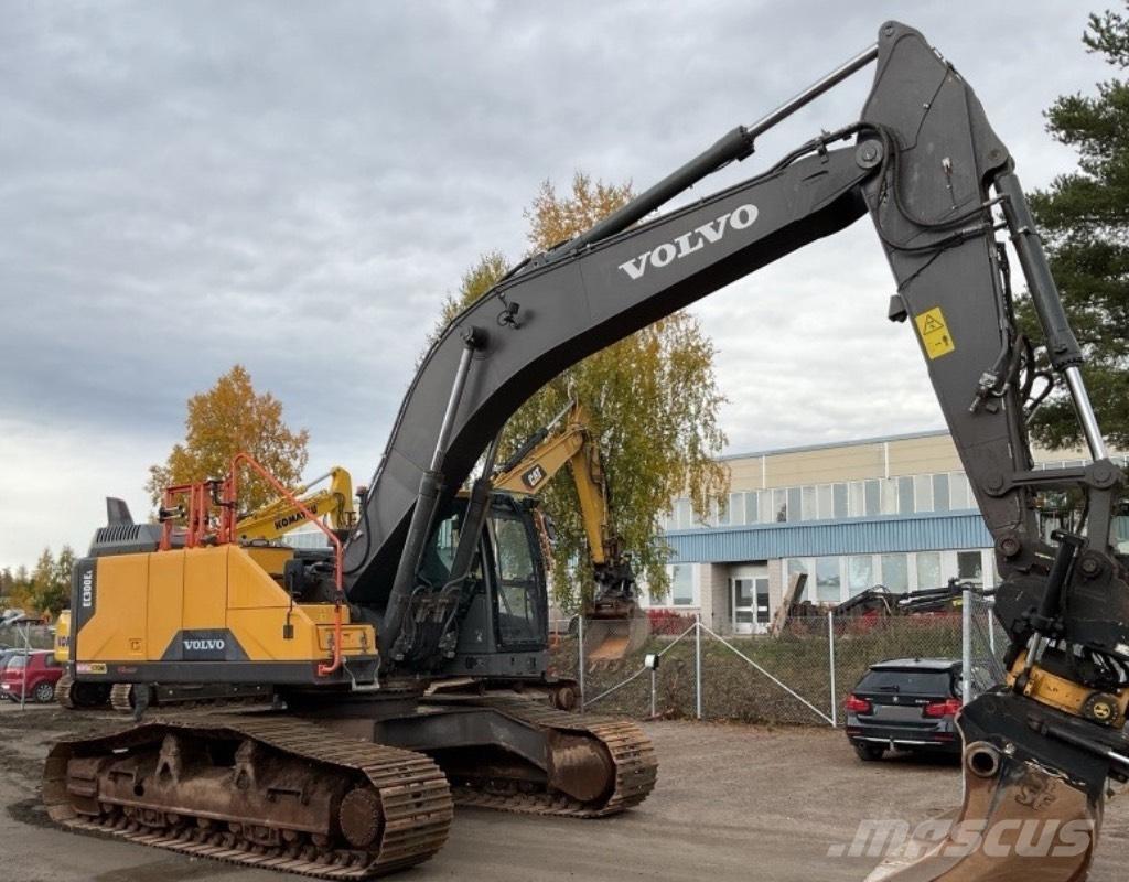 Volvo EC 300 EL لوادر ذات جرافات عكسية